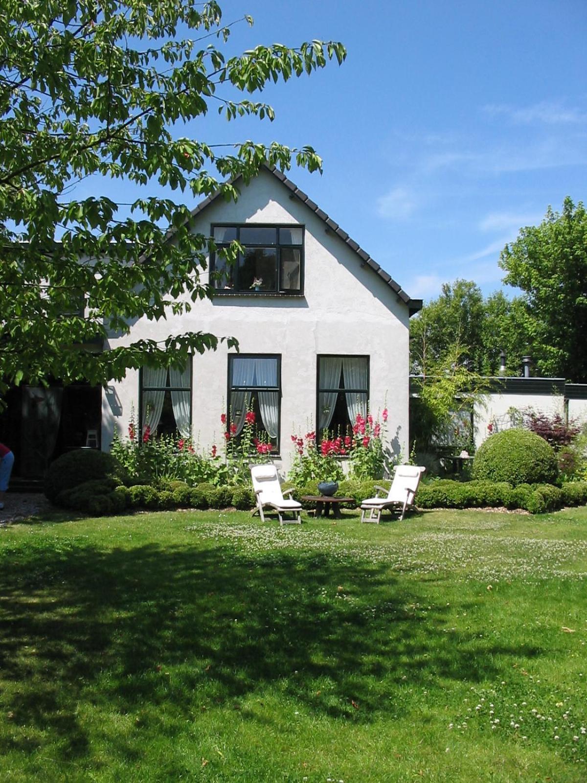 De Witte Wolk Bed & Breakfast Nieuw-Scheemda Екстериор снимка
