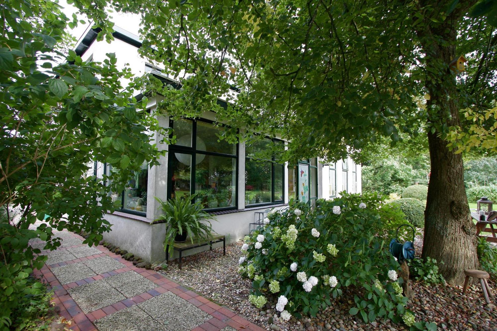 De Witte Wolk Bed & Breakfast Nieuw-Scheemda Екстериор снимка
